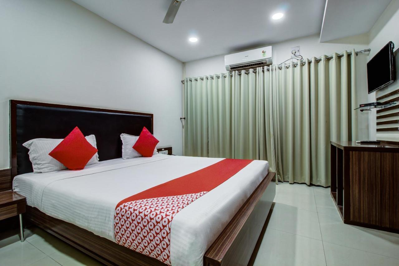 Oyo 3575 The Wave International Hotel Jamshedpur Exterior foto